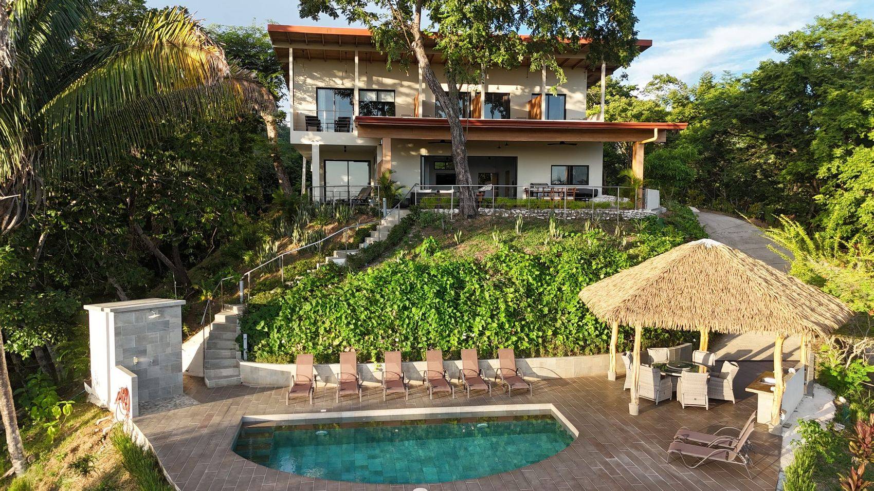 Samara Vista Lodge